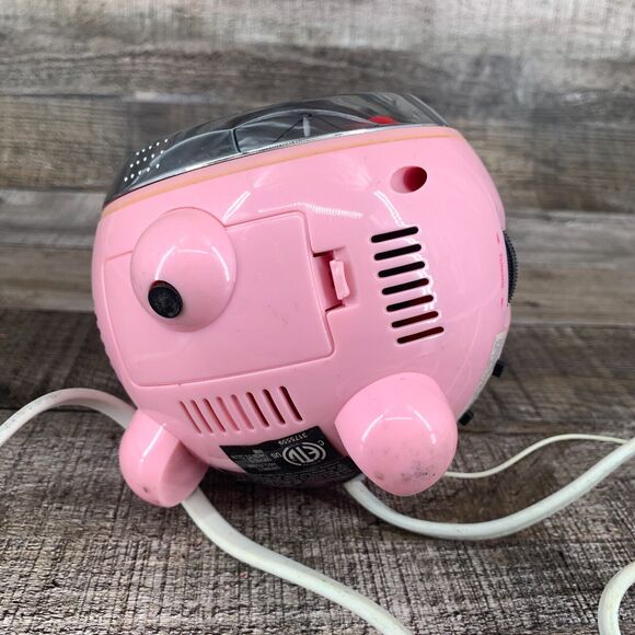 Hello Kitty Clock Pink AM/FM Projection Radio - Picture 5 of 11